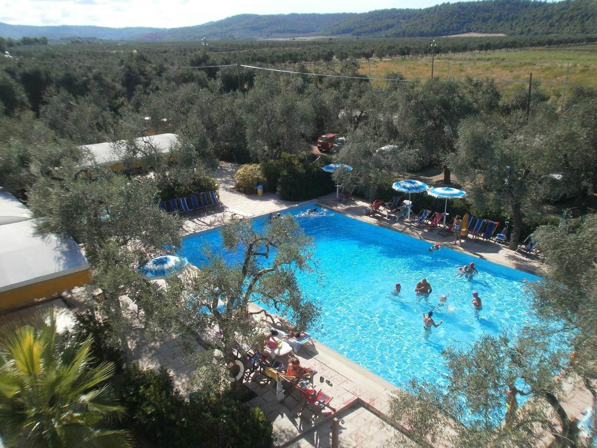 Gallo Club Aparthotel *